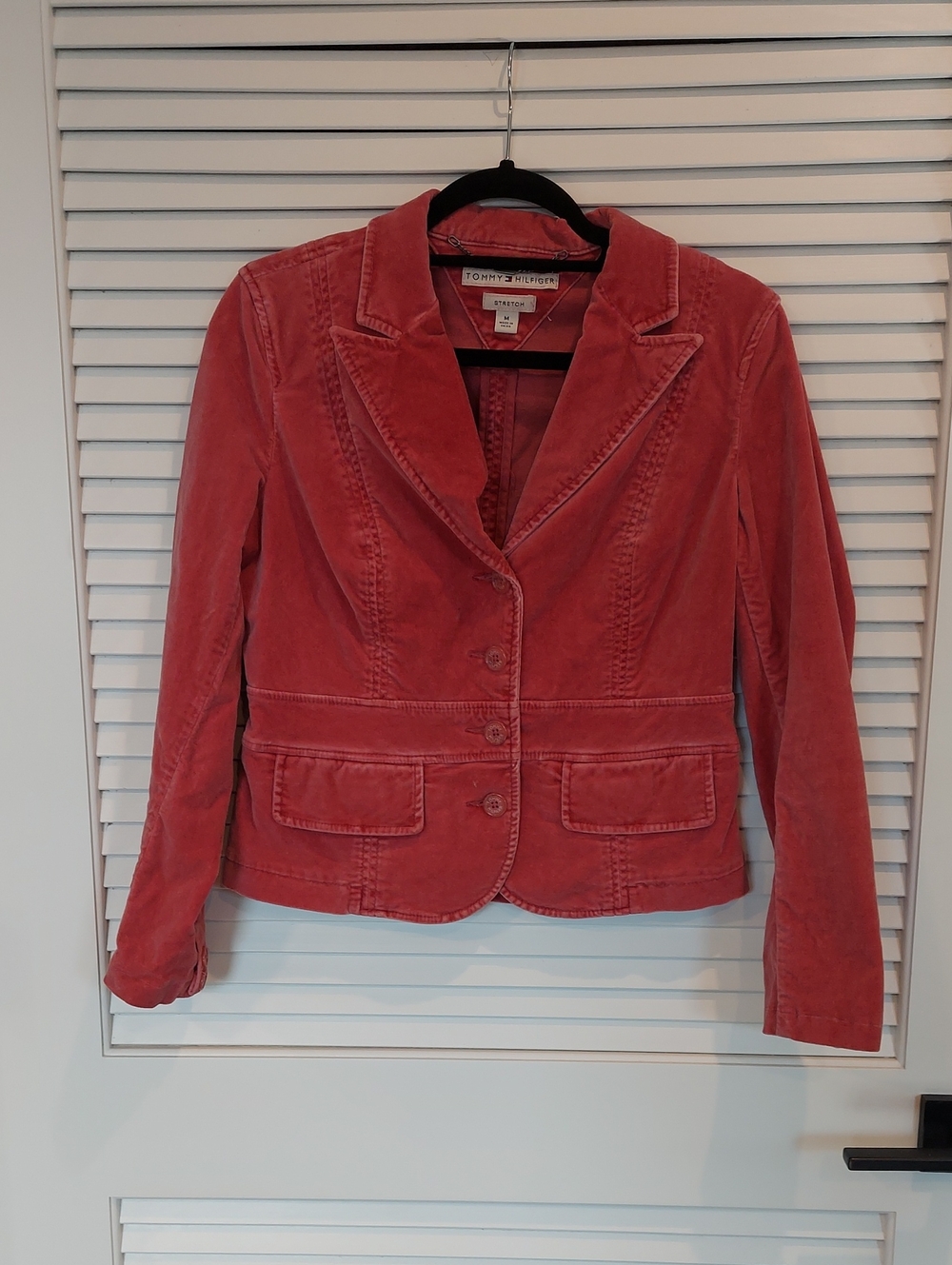 Tommy Hilfiger Women’s Pink Velvet Blazer